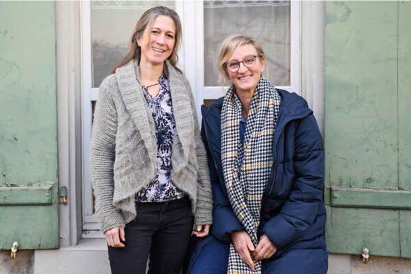 Sandra Dietschi (links) und Vera Grunder, die beiden Geschäftsleiterinnen von Zeitgut Uster.